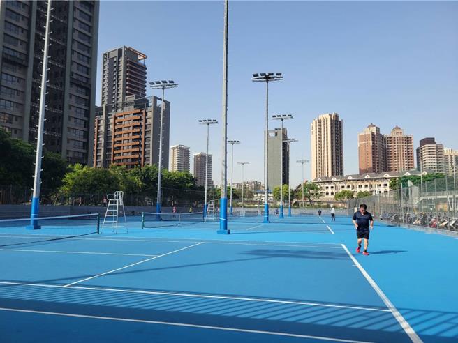 国乒3大佬处境两极，王励勤底气拉满，李隼马琳遇难题？
