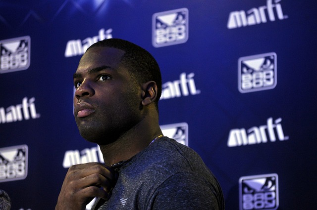 议时更倾向 议时更倾向